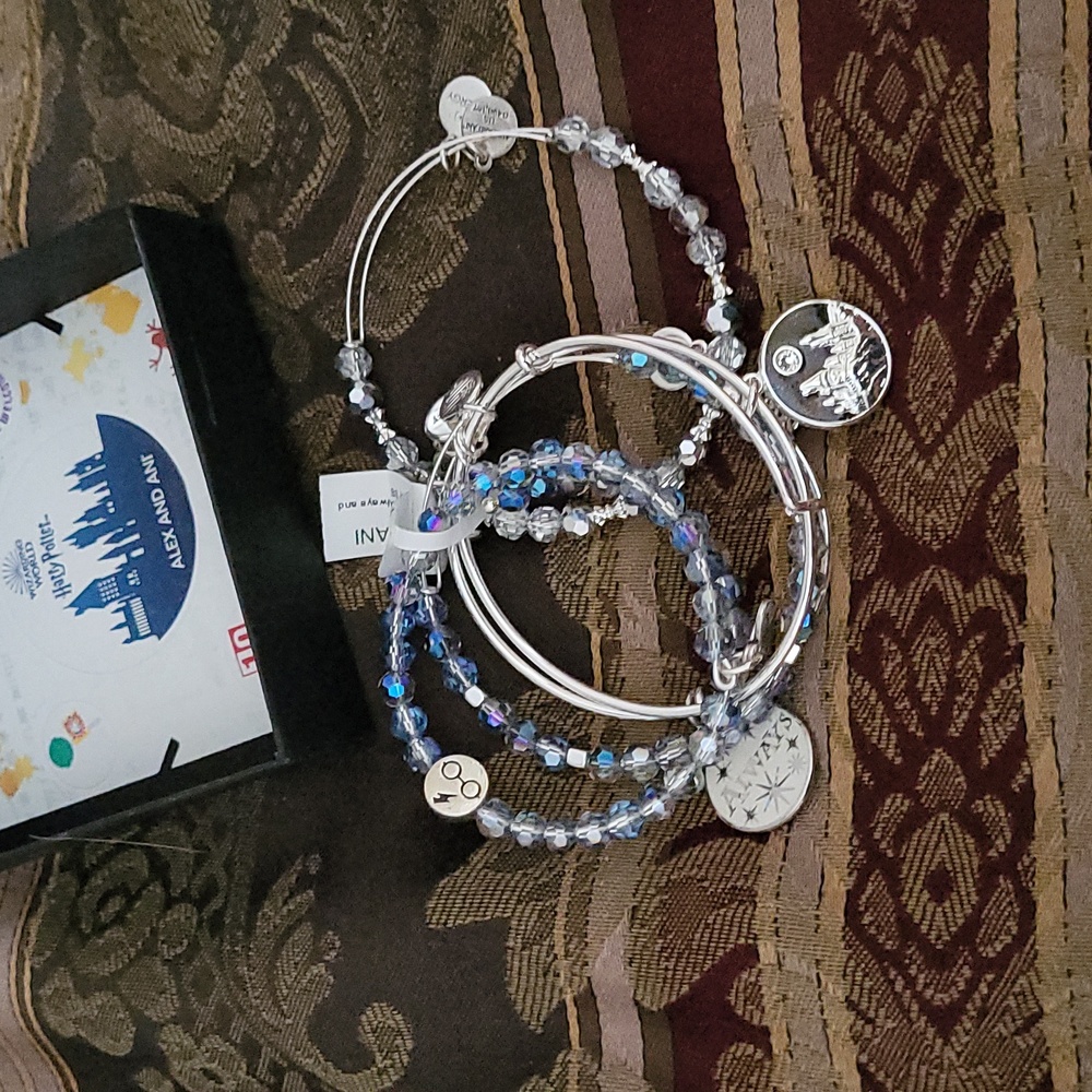 Alex ani set  five limited edition Harry potter gorgeous bracelets 😍